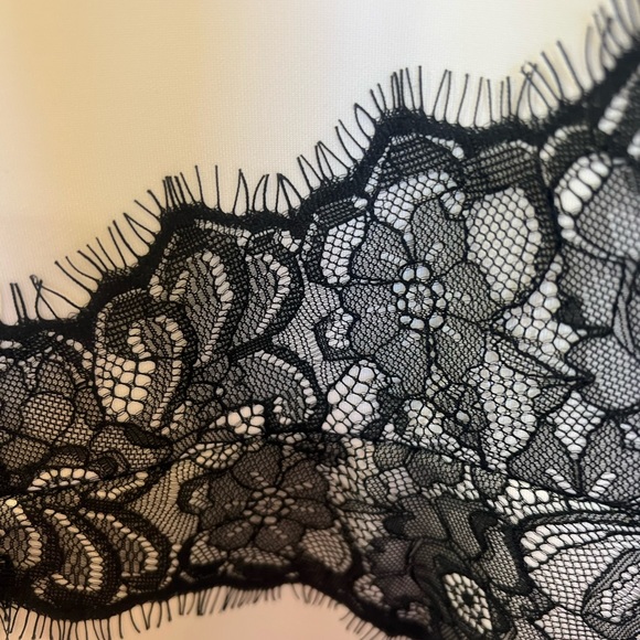 New York and Company, white and black dress, sz medium - Picture 3 of 5